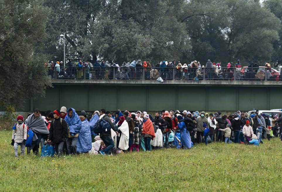 Refugees in Passau, German - Austrian borders (Maro Kouri)