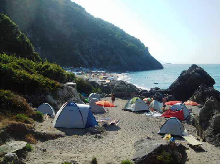 Οδηγός ελεύθερης και υπεύθυνης κατασκήνωσης (Free Camping Guide)